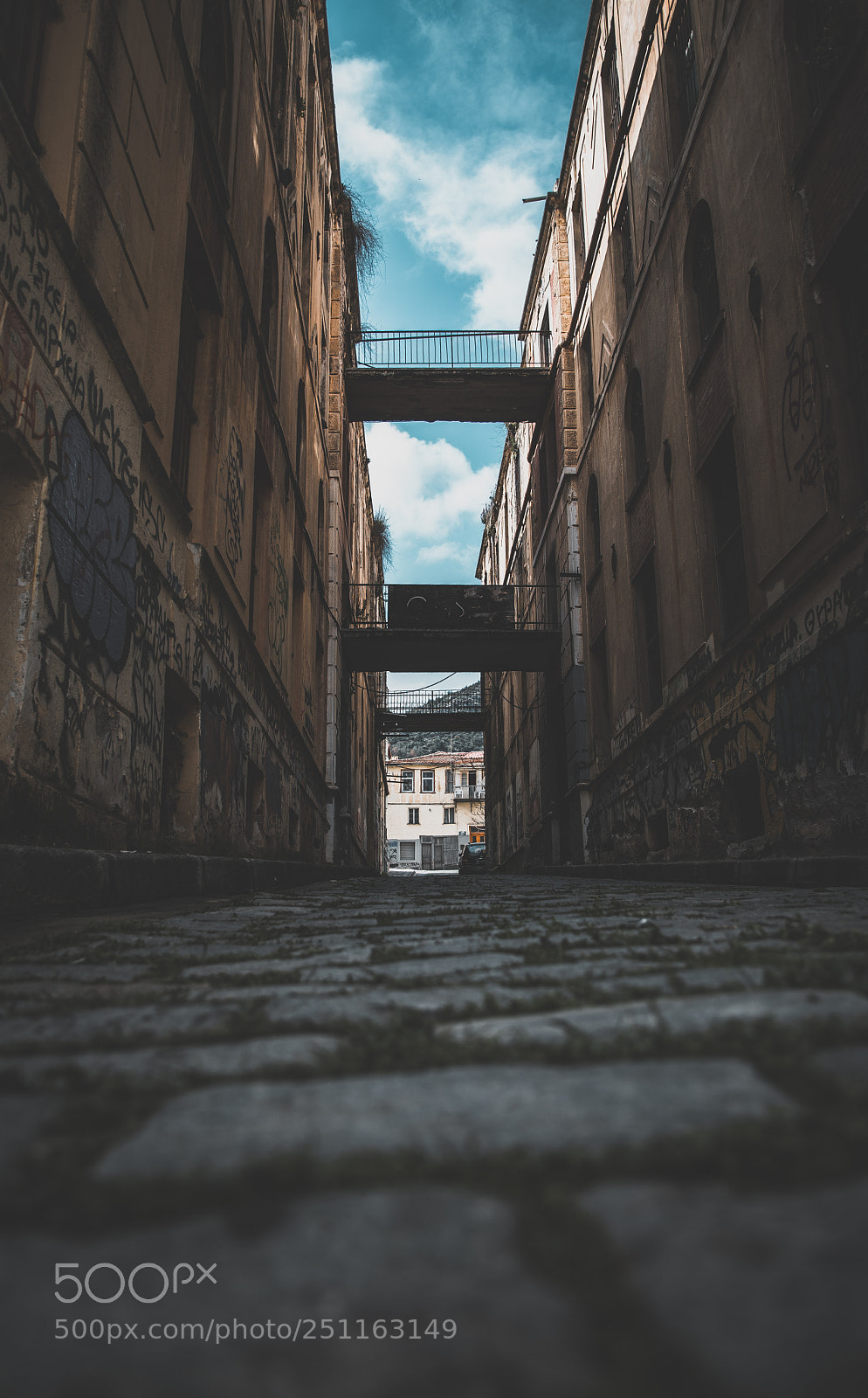 Nikon D610 sample photo. "old street" photography