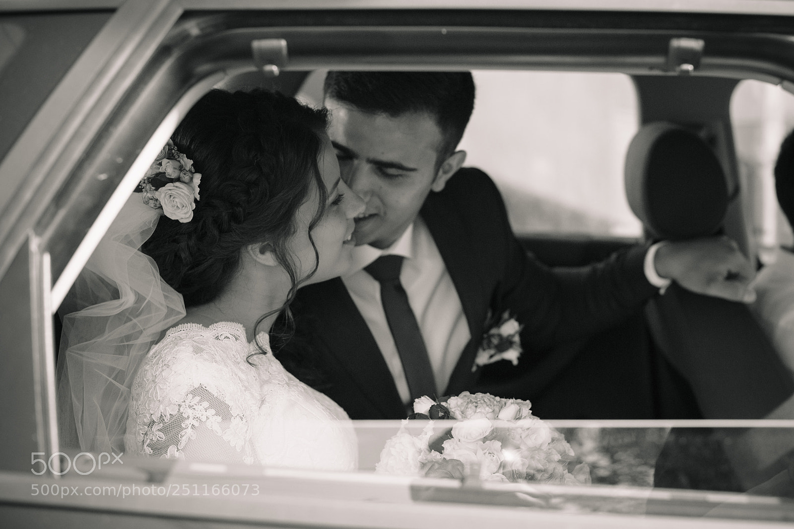 Nikon D700 sample photo. Bride and groom in photography