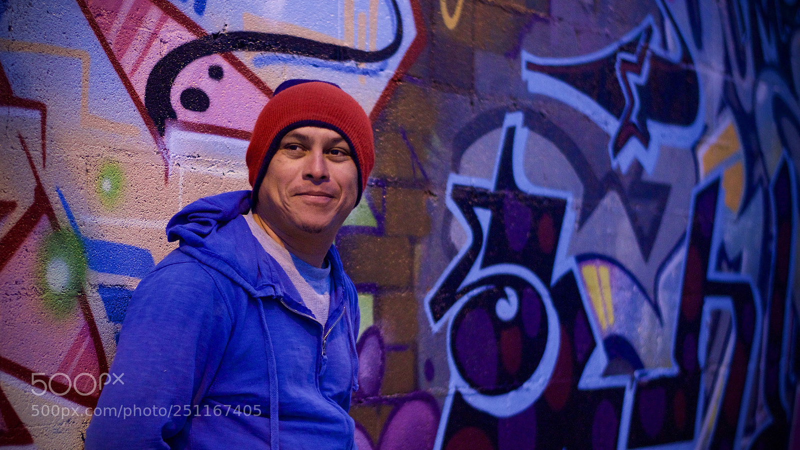 Nikon D500 sample photo. In the hood . photography