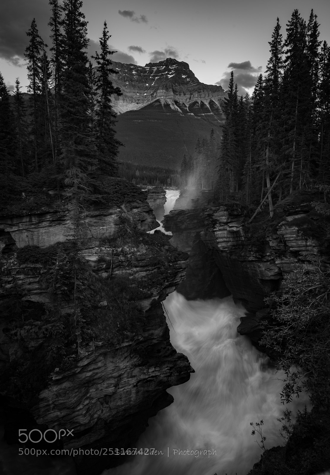 Nikon D810 sample photo. Athabasca falls photography