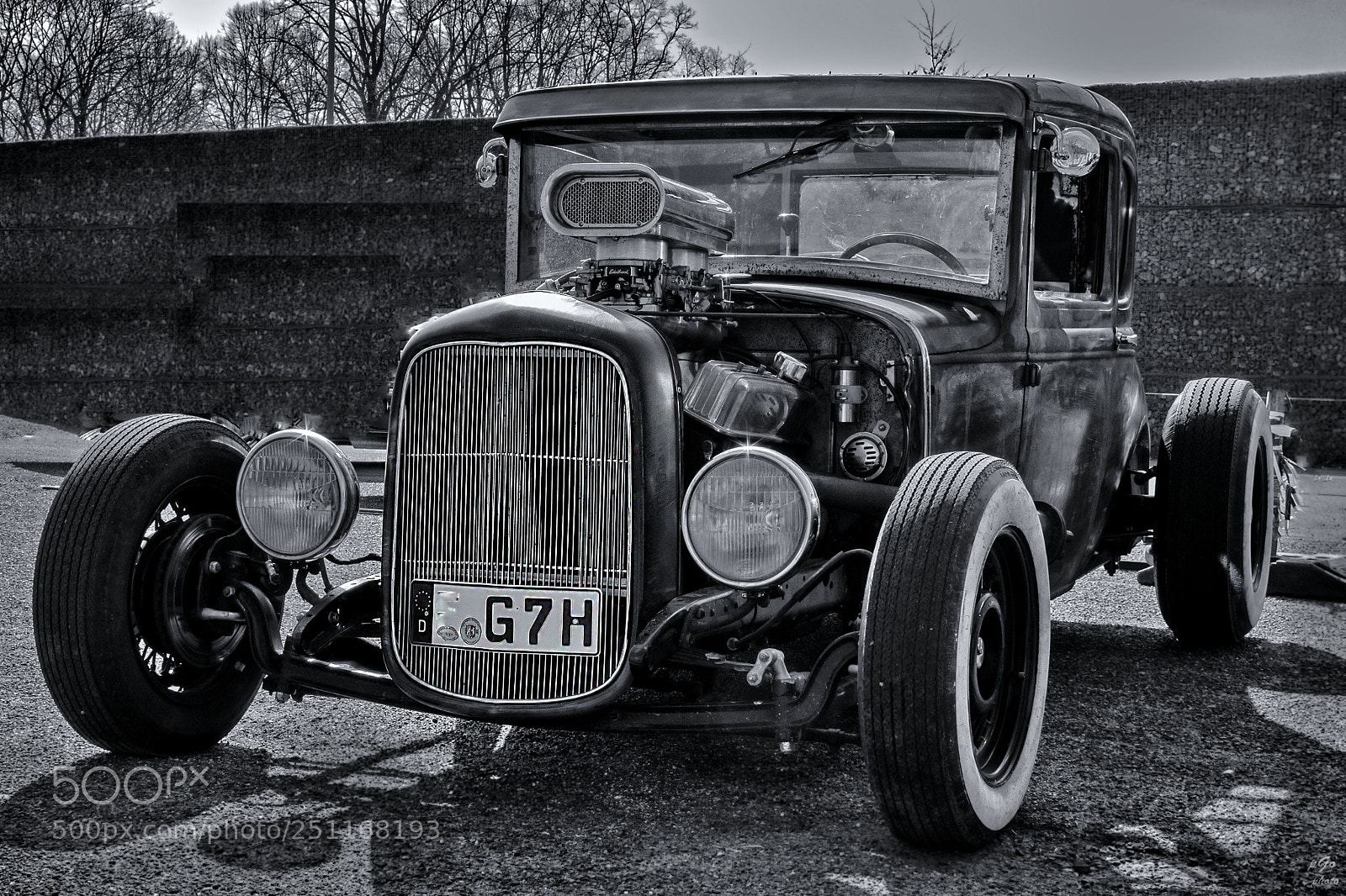 Canon EOS 600D (Rebel EOS T3i / EOS Kiss X5) sample photo. Hot racer photography