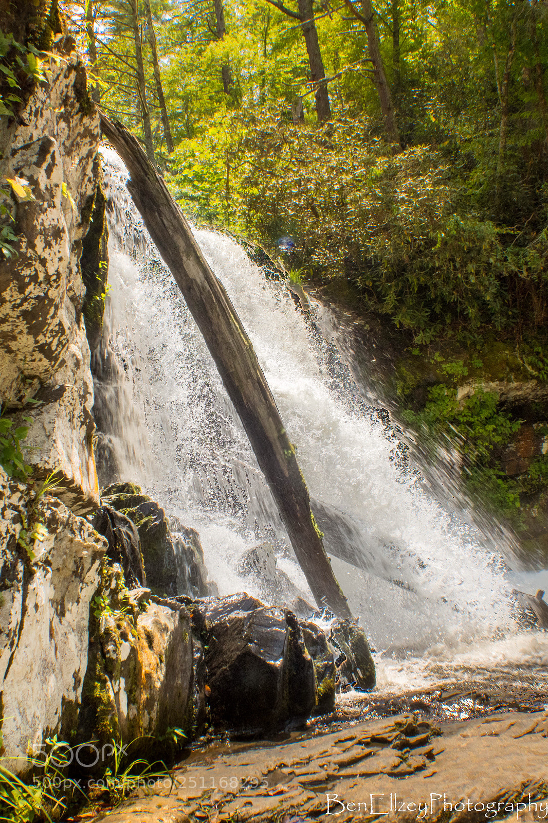Canon EOS 700D (EOS Rebel T5i / EOS Kiss X7i) sample photo. Ruby falls photography