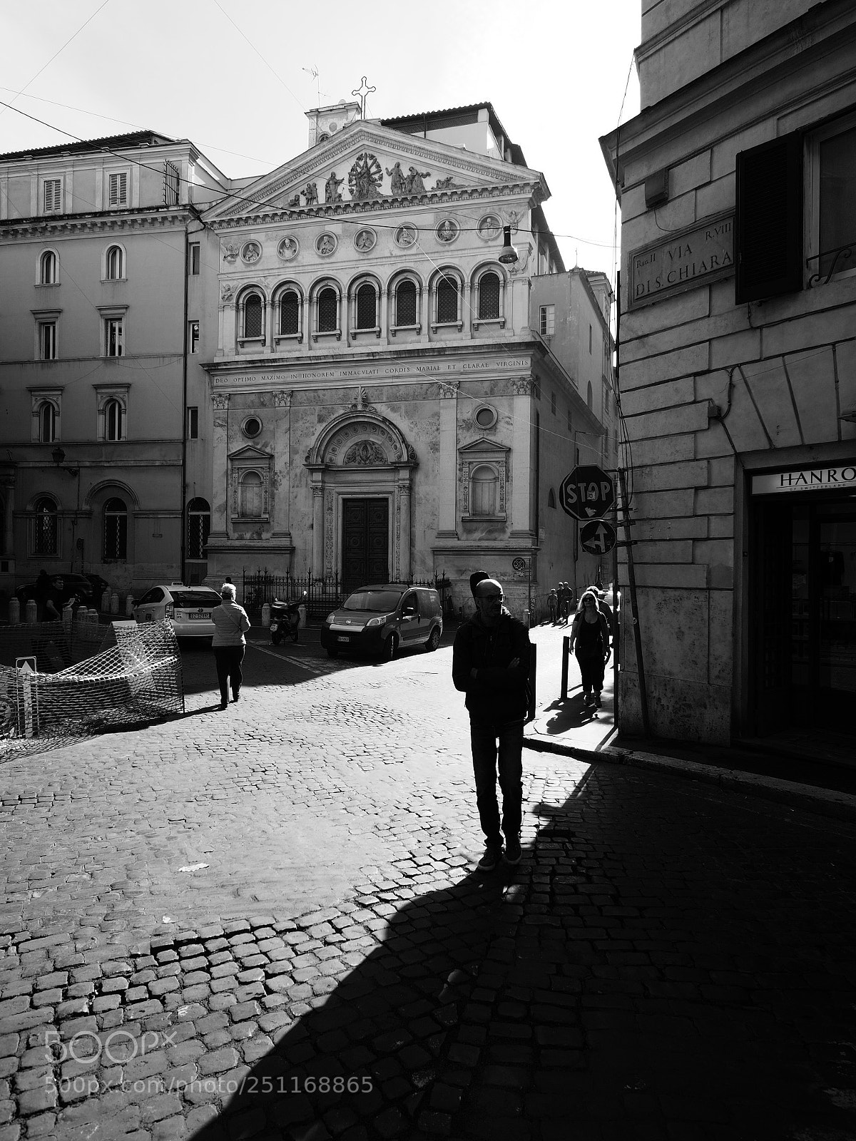 Olympus OM-D E-M5 II sample photo. Roma 17pb046530 20k em5ii photography