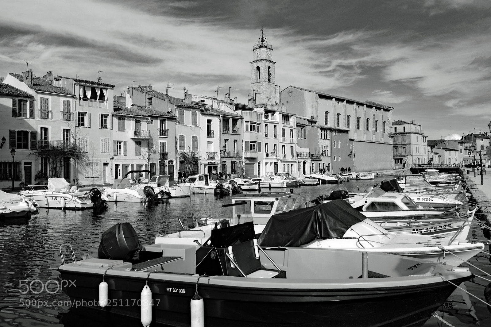 Fujifilm X-T20 sample photo. Martigues,quartier de l le photography