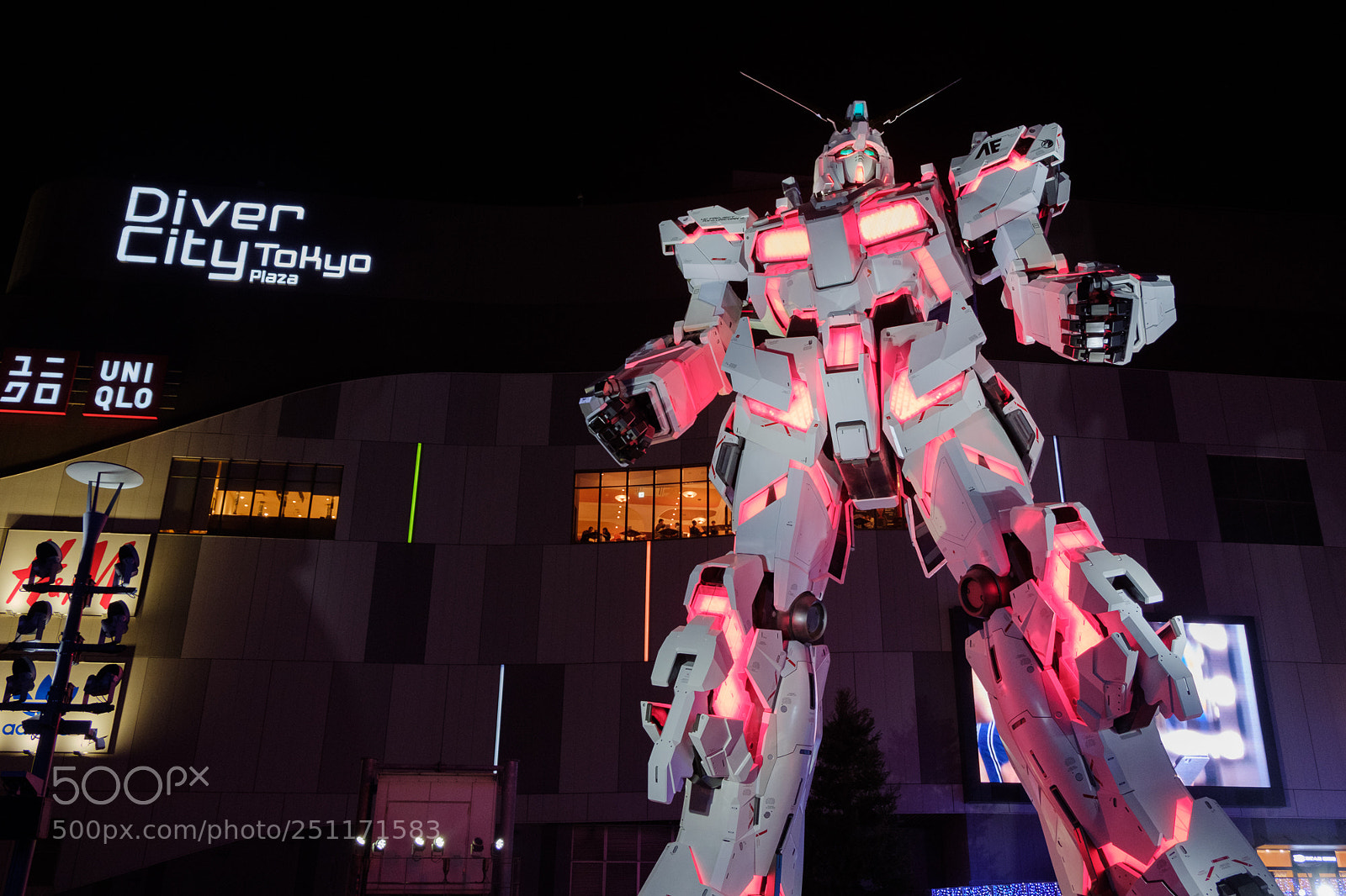 Fujifilm X-T20 sample photo. 오다이바 건담 photography