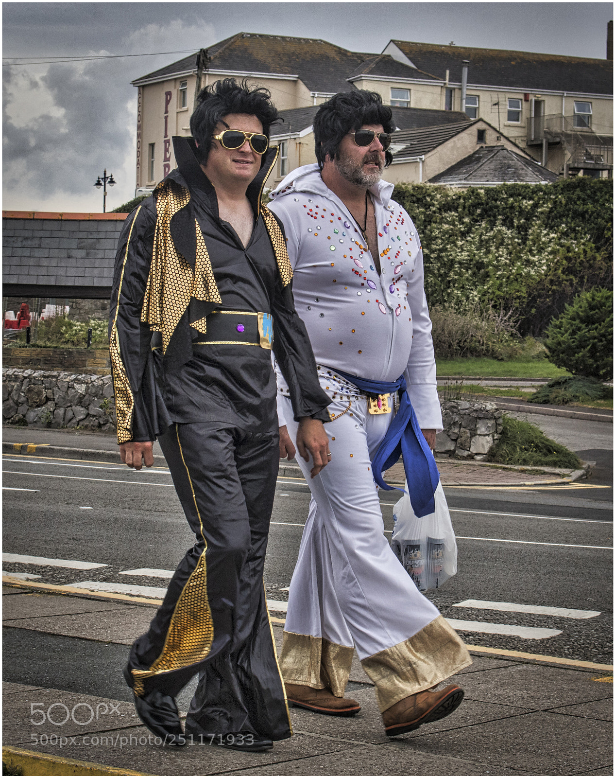 Canon EOS 760D (EOS Rebel T6s / EOS 8000D) sample photo. Elvis weekend in porthcawl photography