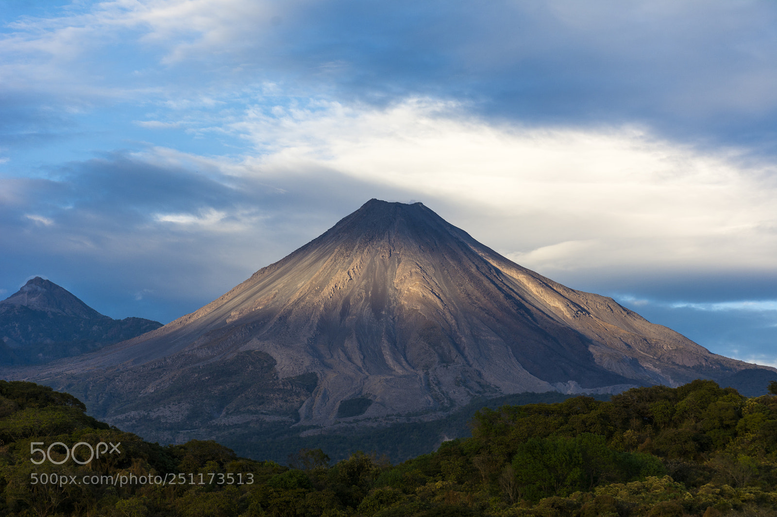Nikon D7100 sample photo. Volcano's view at evening. photography