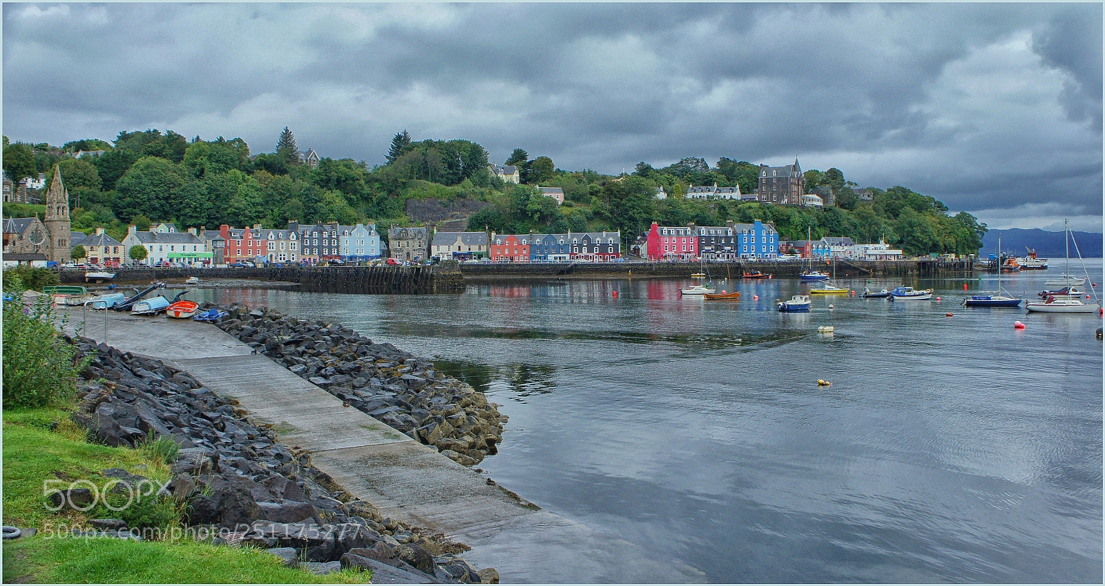 Sony Alpha NEX-5 sample photo. Tobermory mull. photography