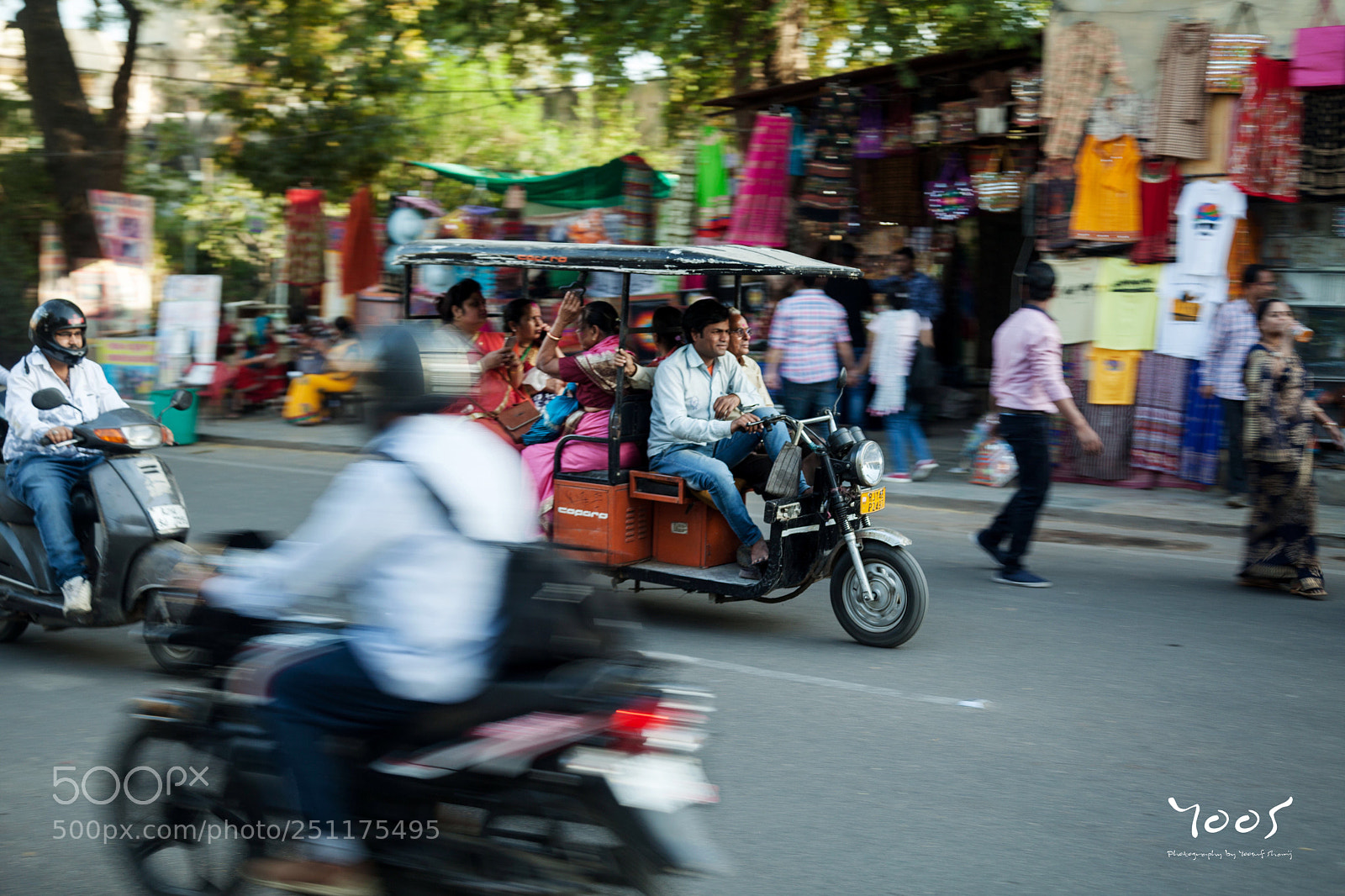Canon EOS 5D Mark II sample photo. Green drive photography
