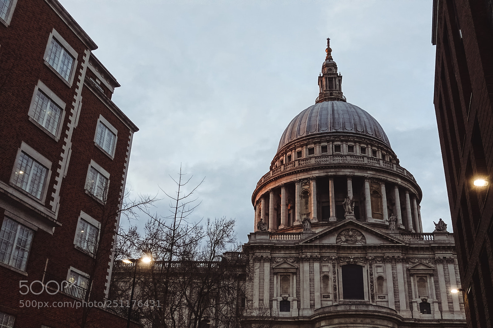 Sony Cyber-shot DSC-RX100 IV sample photo. Saint paul's cathedral at photography