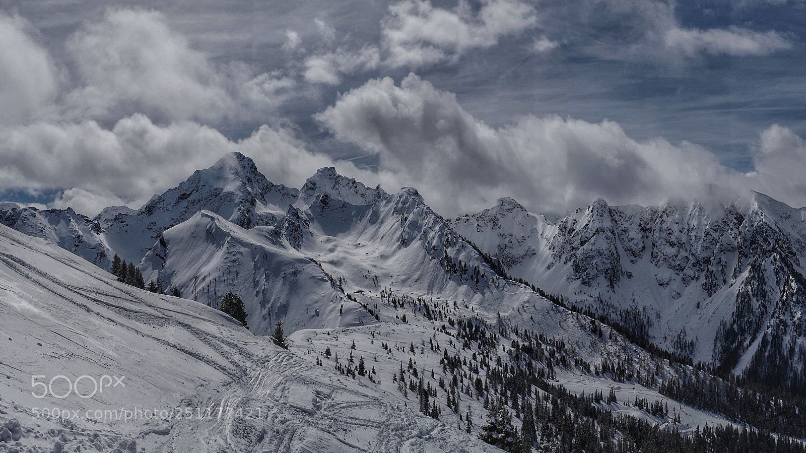 Leica Q (Typ 116) sample photo. Snow mountains photography