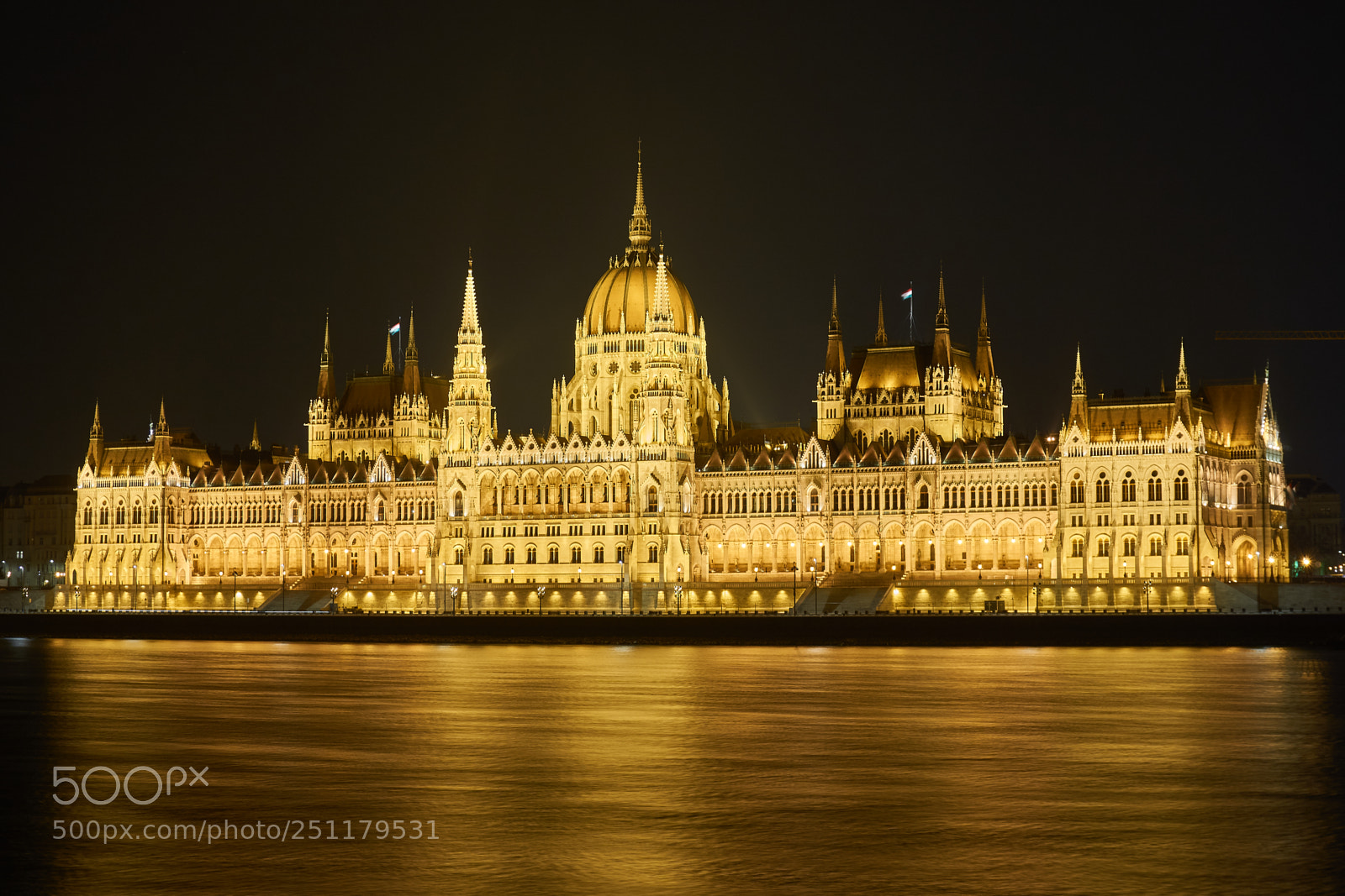 Sony a6000 sample photo. Hungarian parliament, budapest photography