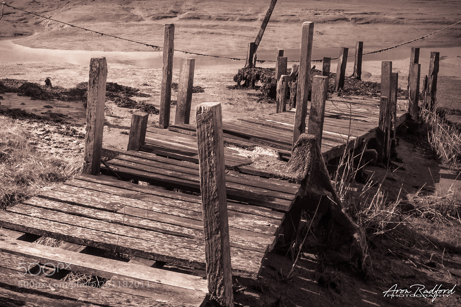 Nikon D5000 sample photo. St. oysth disused jetty photography
