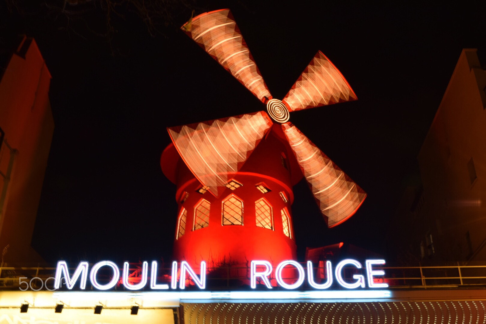 Nikon D5300 sample photo. Moulin rouge photography
