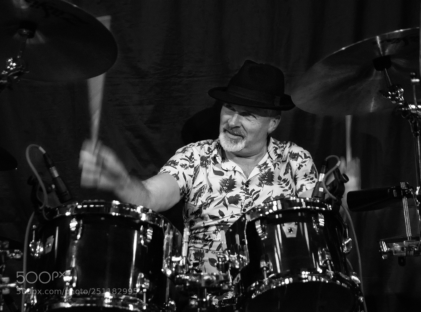 Canon EOS 7D Mark II sample photo. Drumming .... photography