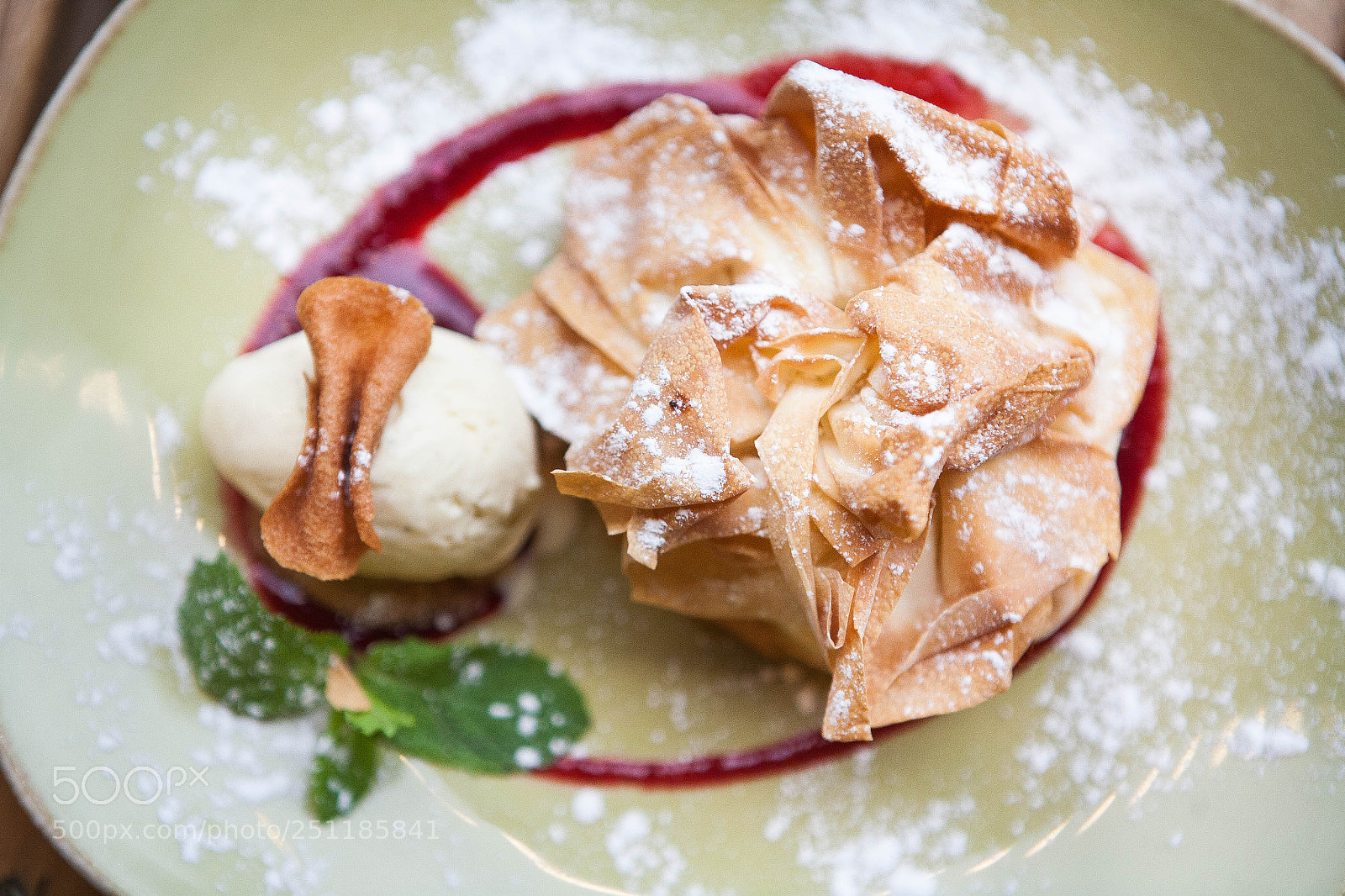 Canon EOS 5D sample photo. Img photography
