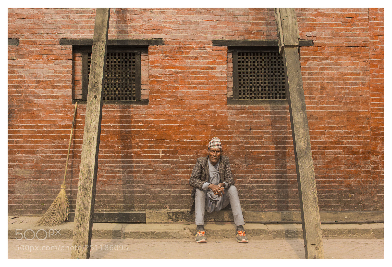 Canon EOS 550D (EOS Rebel T2i / EOS Kiss X4) sample photo. Morning portrayal of basantapur photography