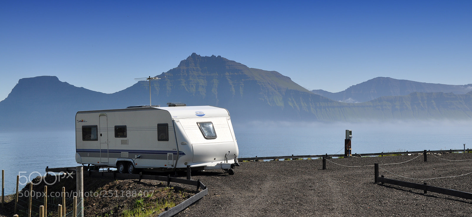 Nikon D90 sample photo. Caravan above the clouds photography