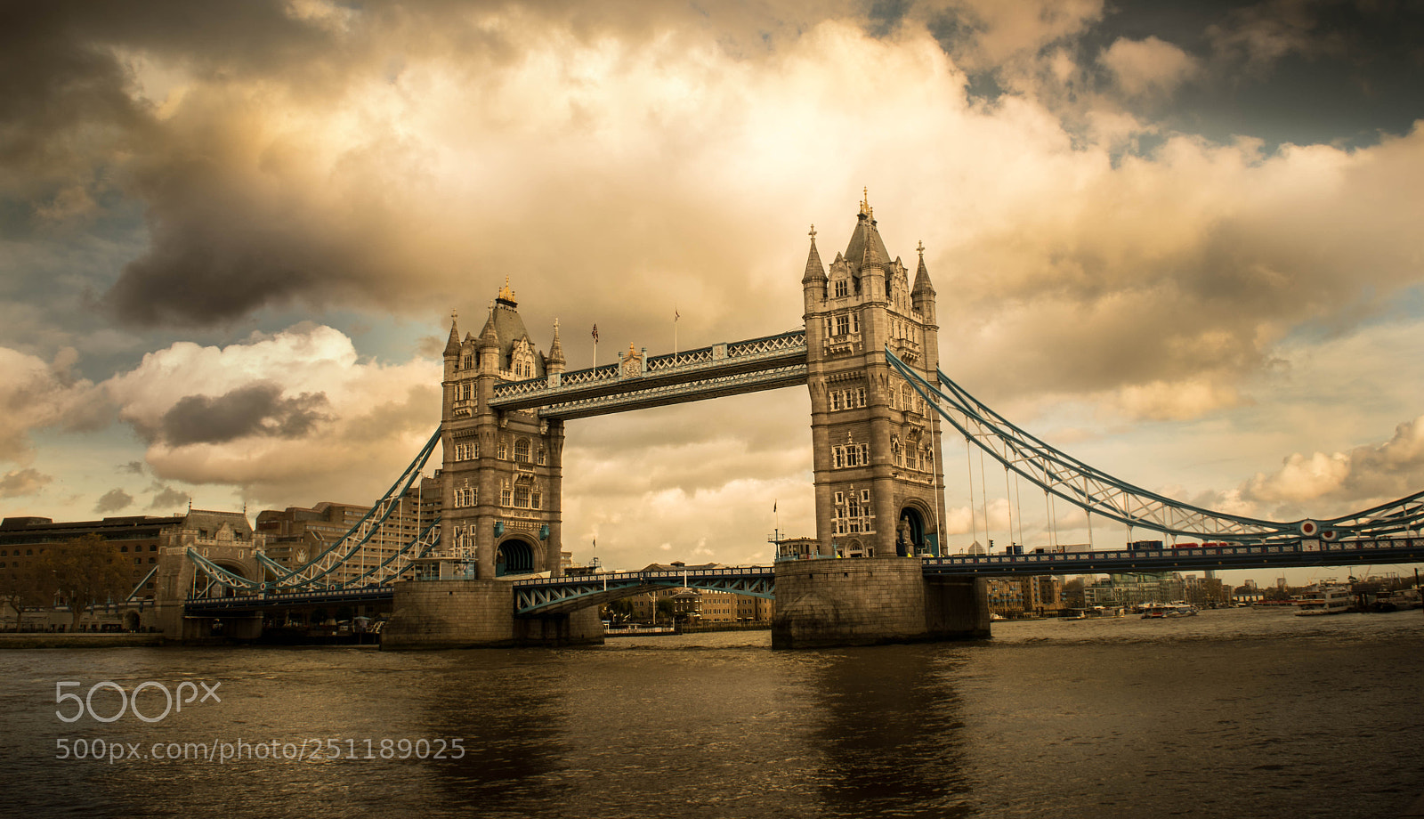 Nikon D3300 sample photo. London photography