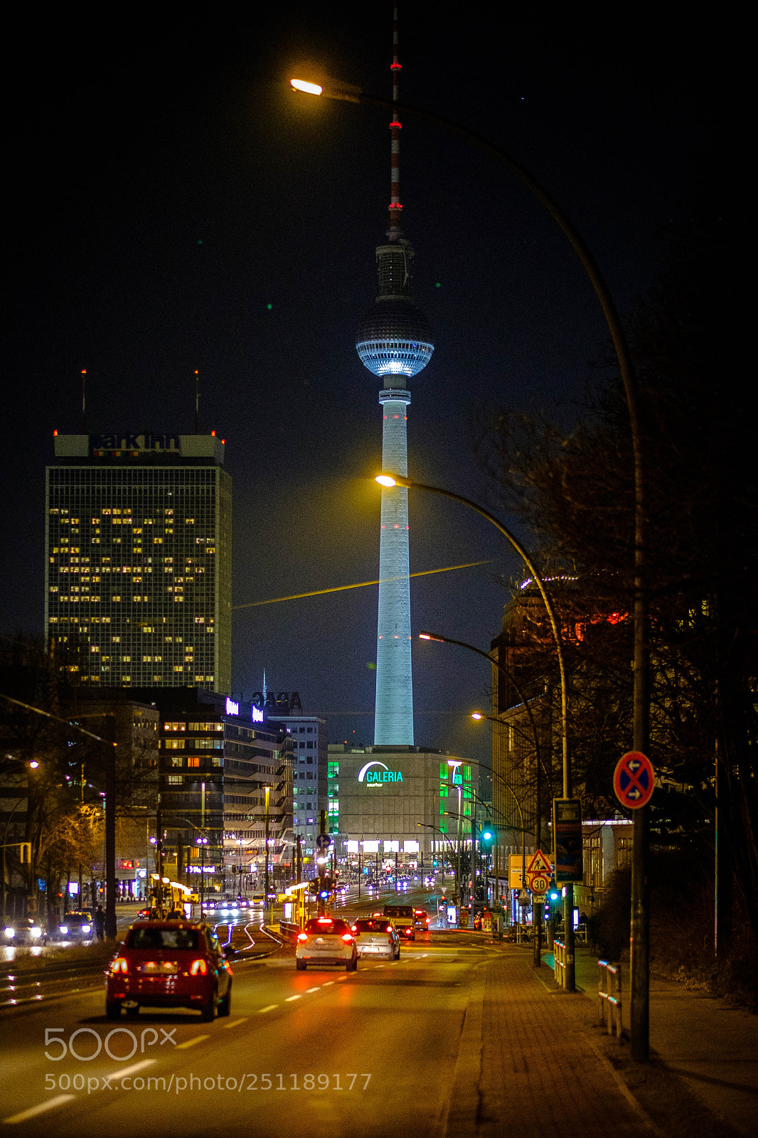 Fujifilm X-T20 sample photo. Berlin bei nacht photography