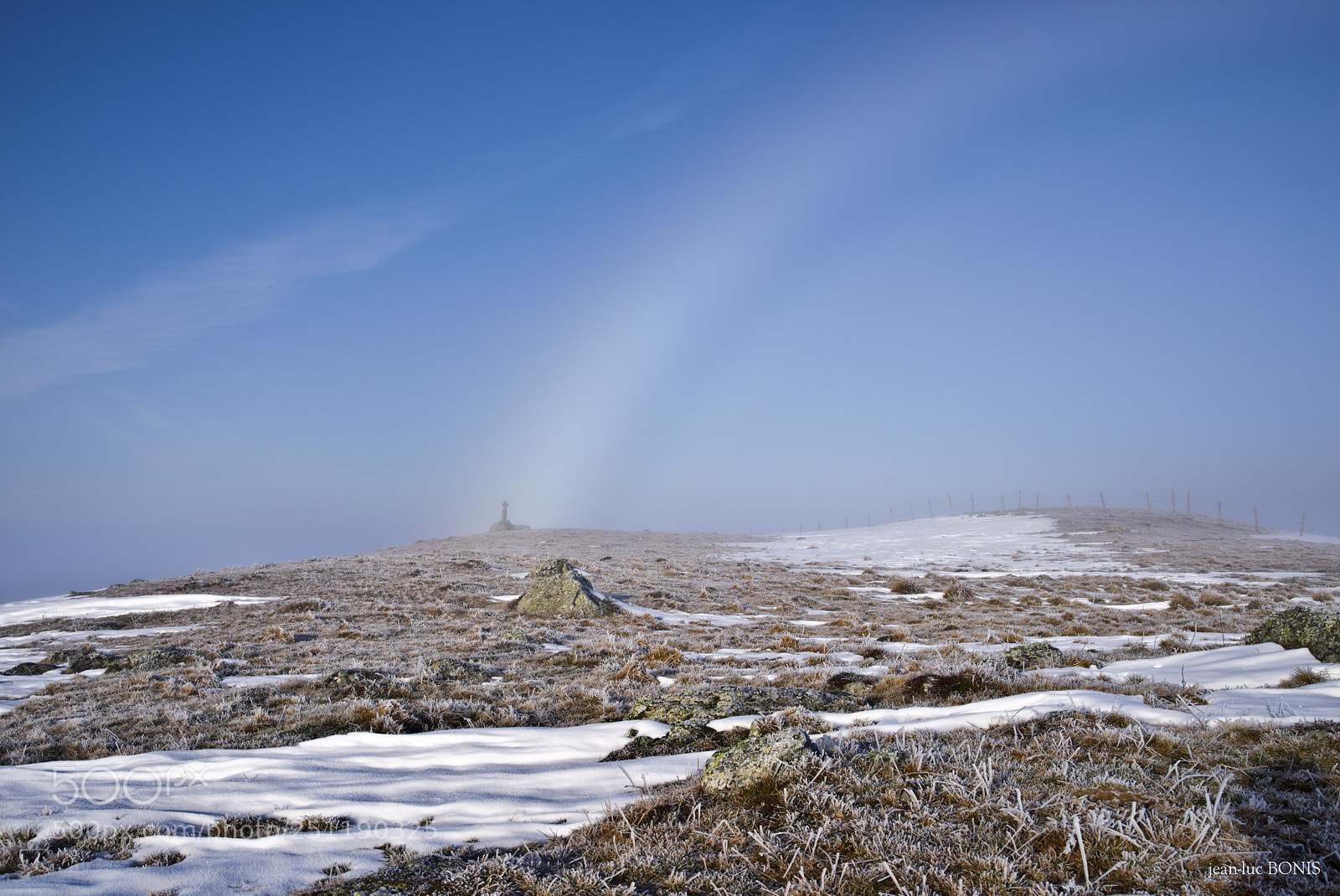 Pentax K-1 sample photo. Arc en ciel blanc photography