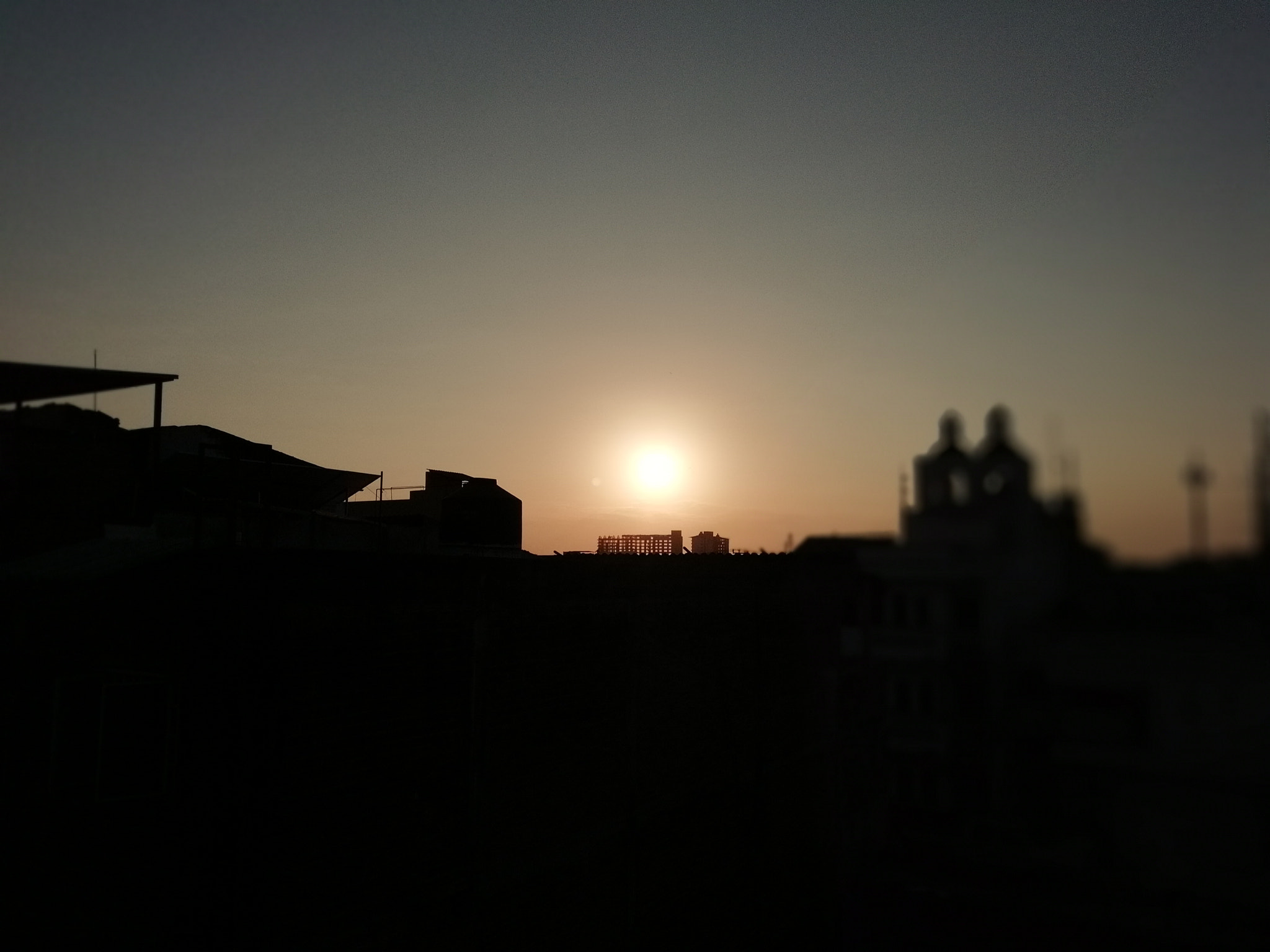 HUAWEI P SMART sample photo. The sun goes down. photography