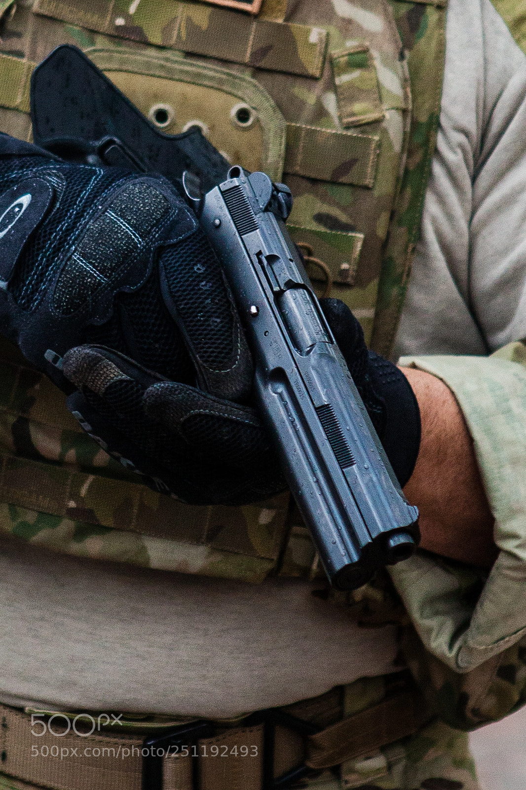 Canon EOS 5D Mark II sample photo. The fk brno pistol photography