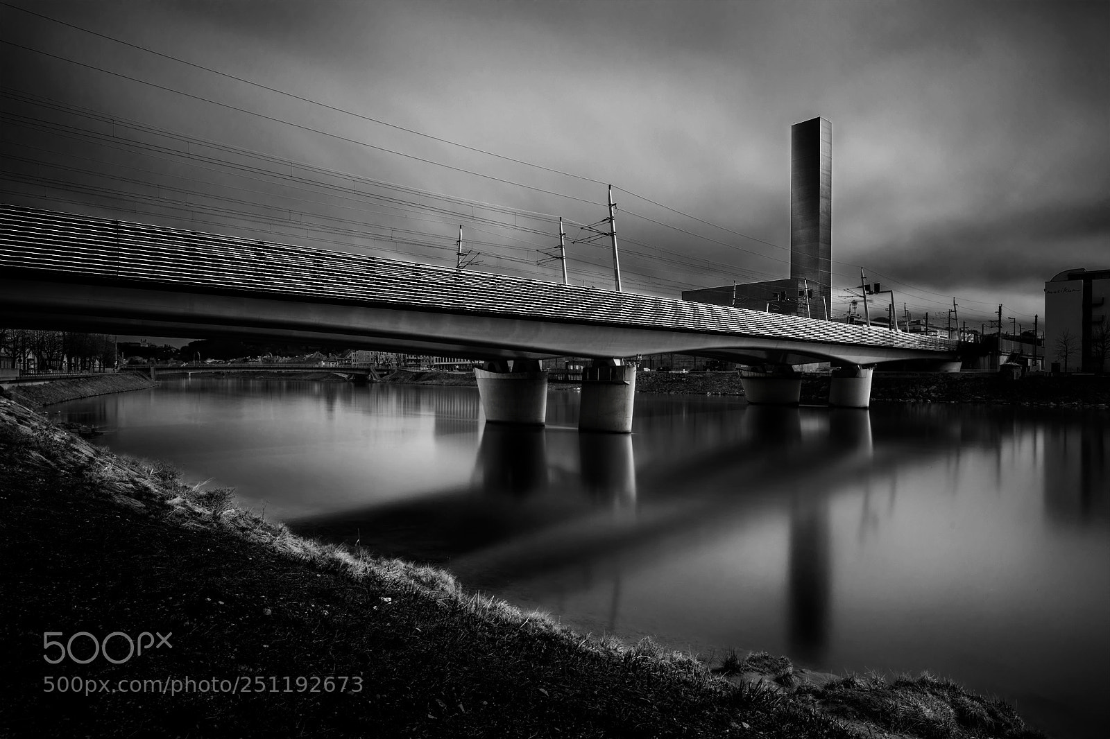 Canon EOS 5D Mark IV sample photo. Bridge over the salzach photography