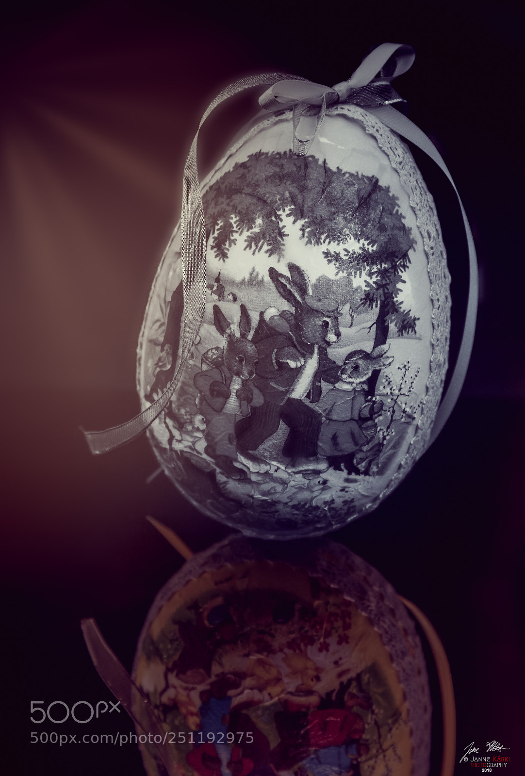 Canon EOS 5D Mark IV sample photo. Easter egg reflection photography