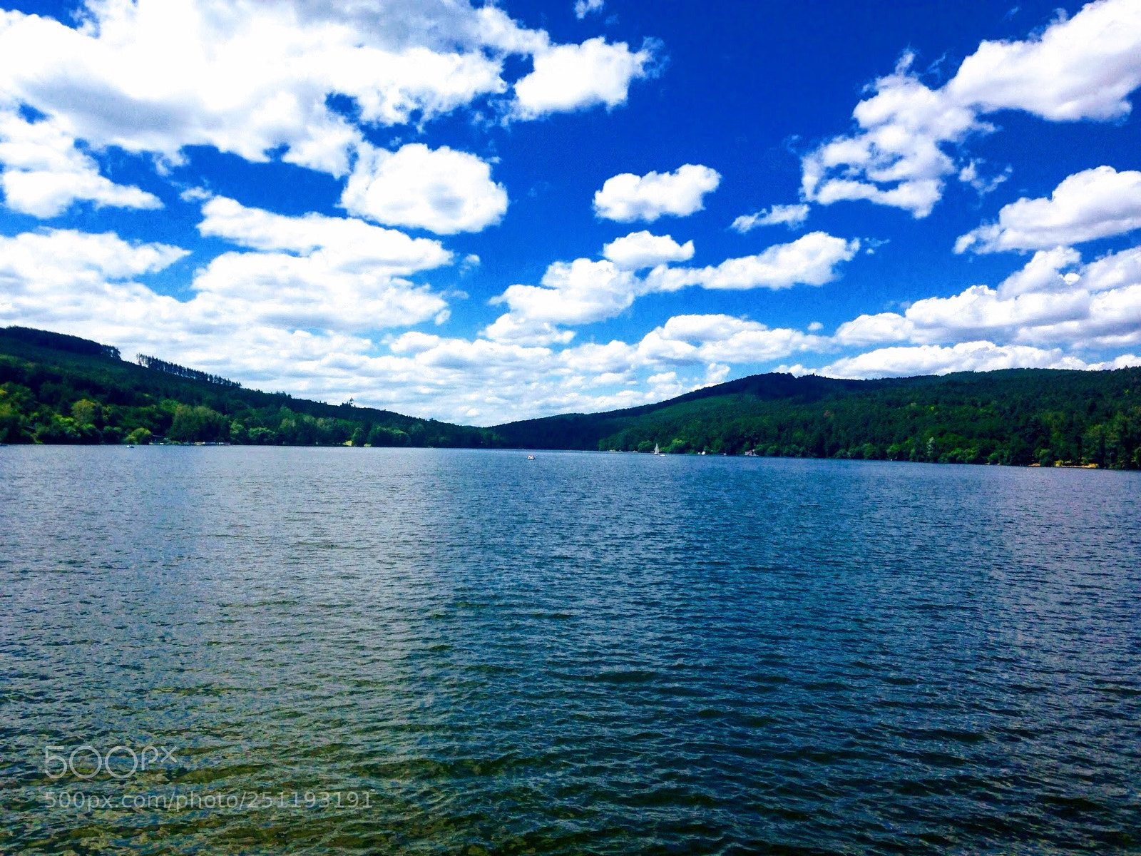 Apple iPhone 5 sample photo. Lago photography