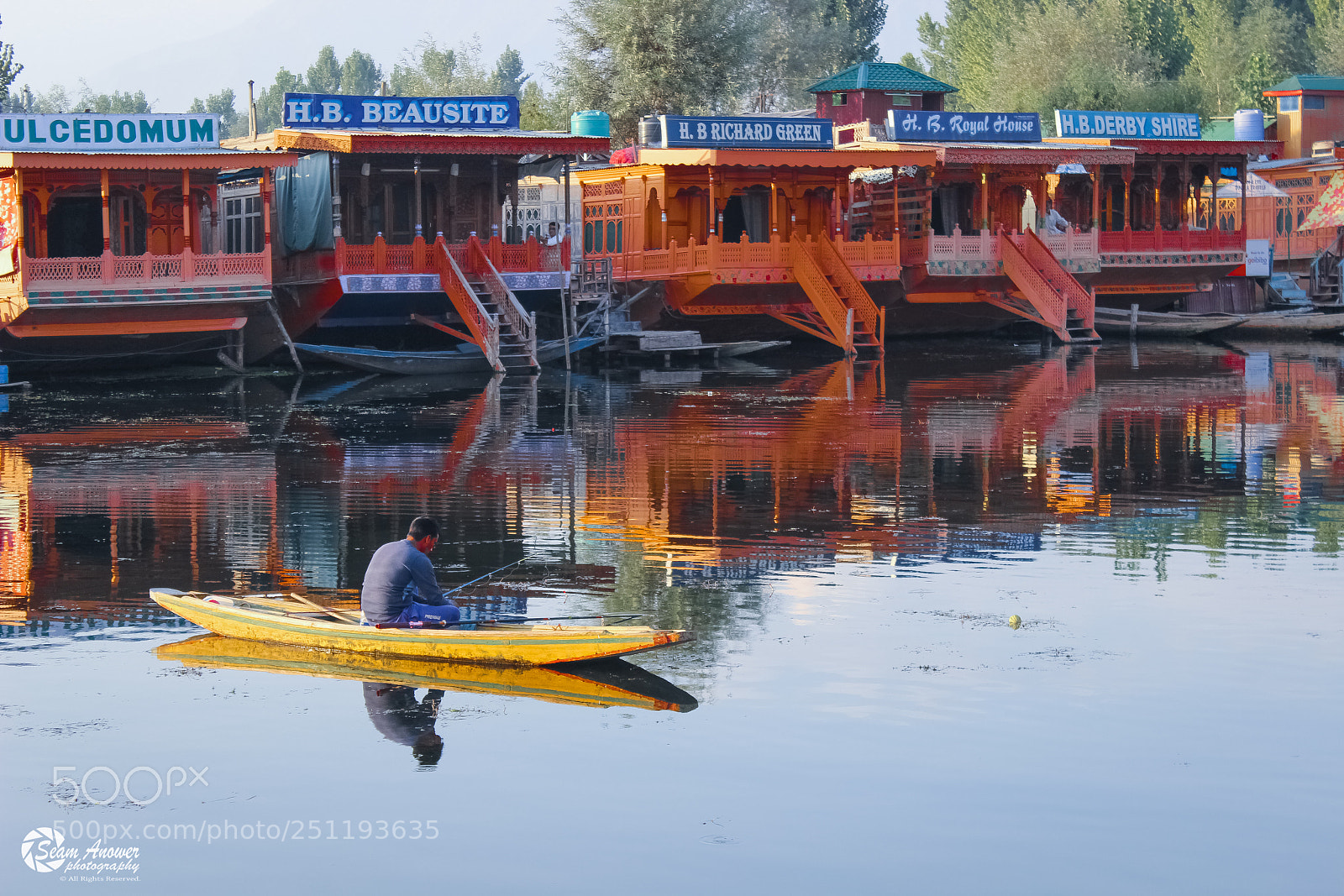 Canon EOS 600D (Rebel EOS T3i / EOS Kiss X5) sample photo. Dal lake, srinagar, kashmir. photography