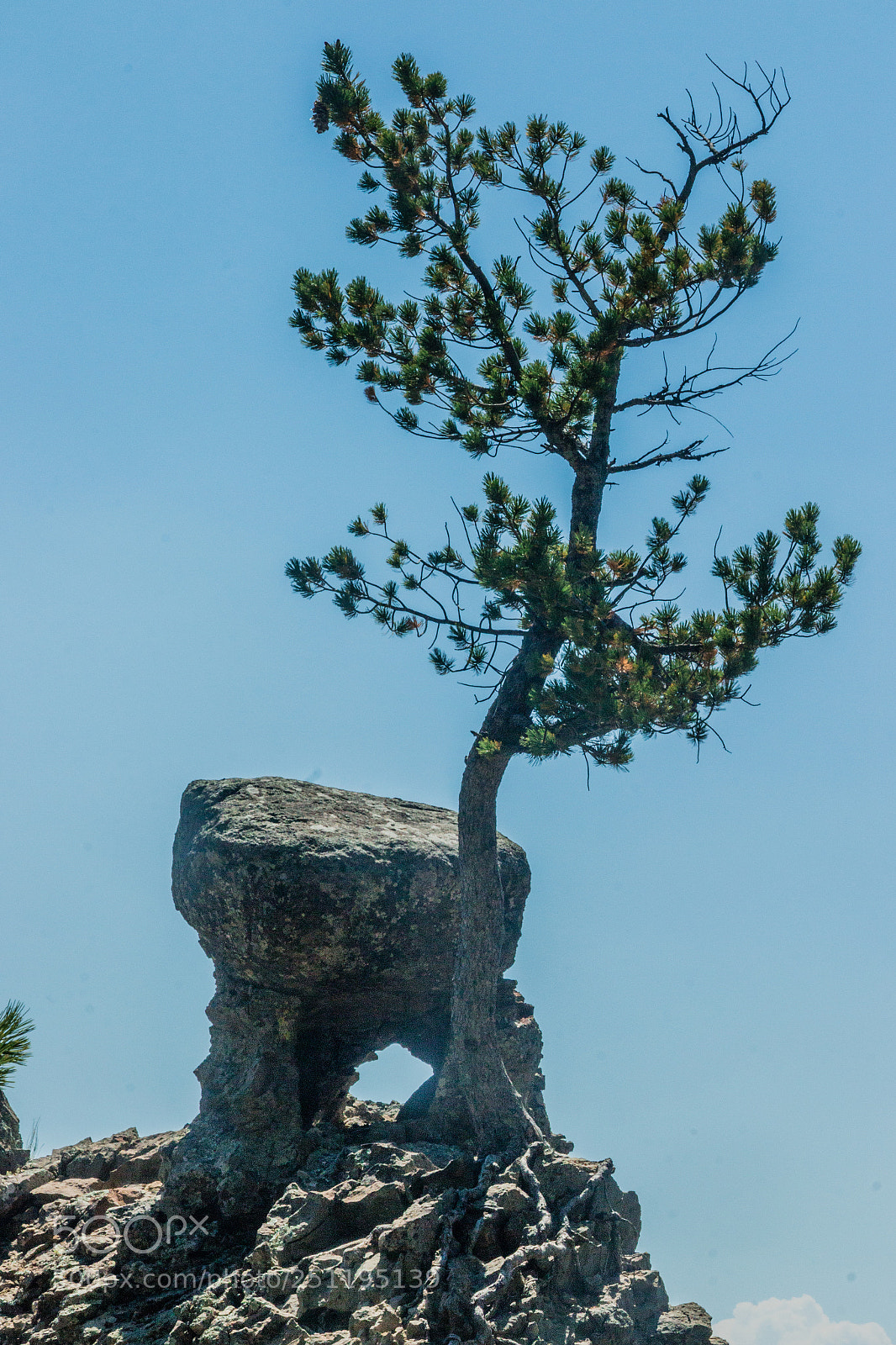 Canon EOS 70D sample photo. See though rock photography