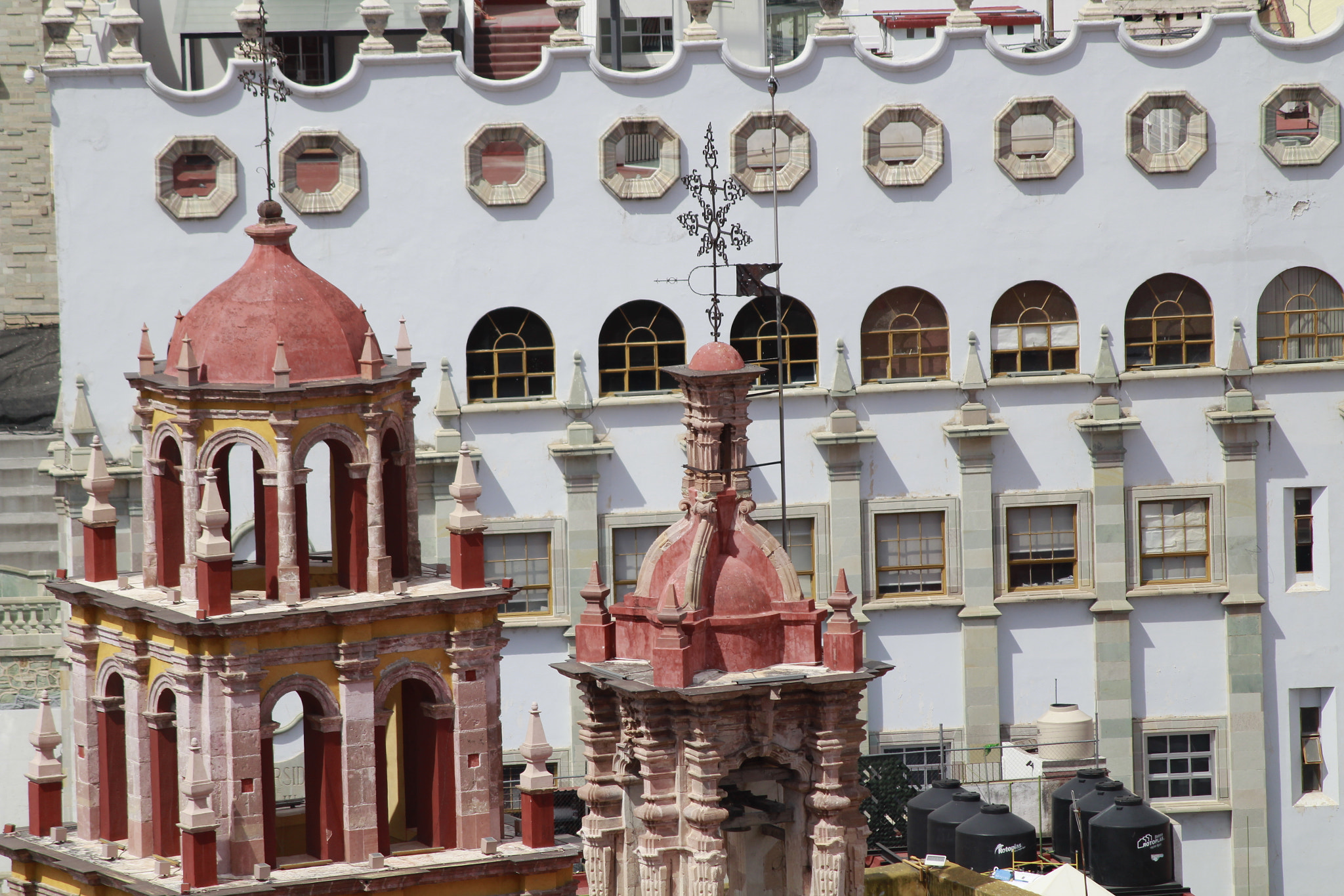 Canon EOS 1300D (EOS Rebel T6 / EOS Kiss X80) sample photo. Arquitectura photography