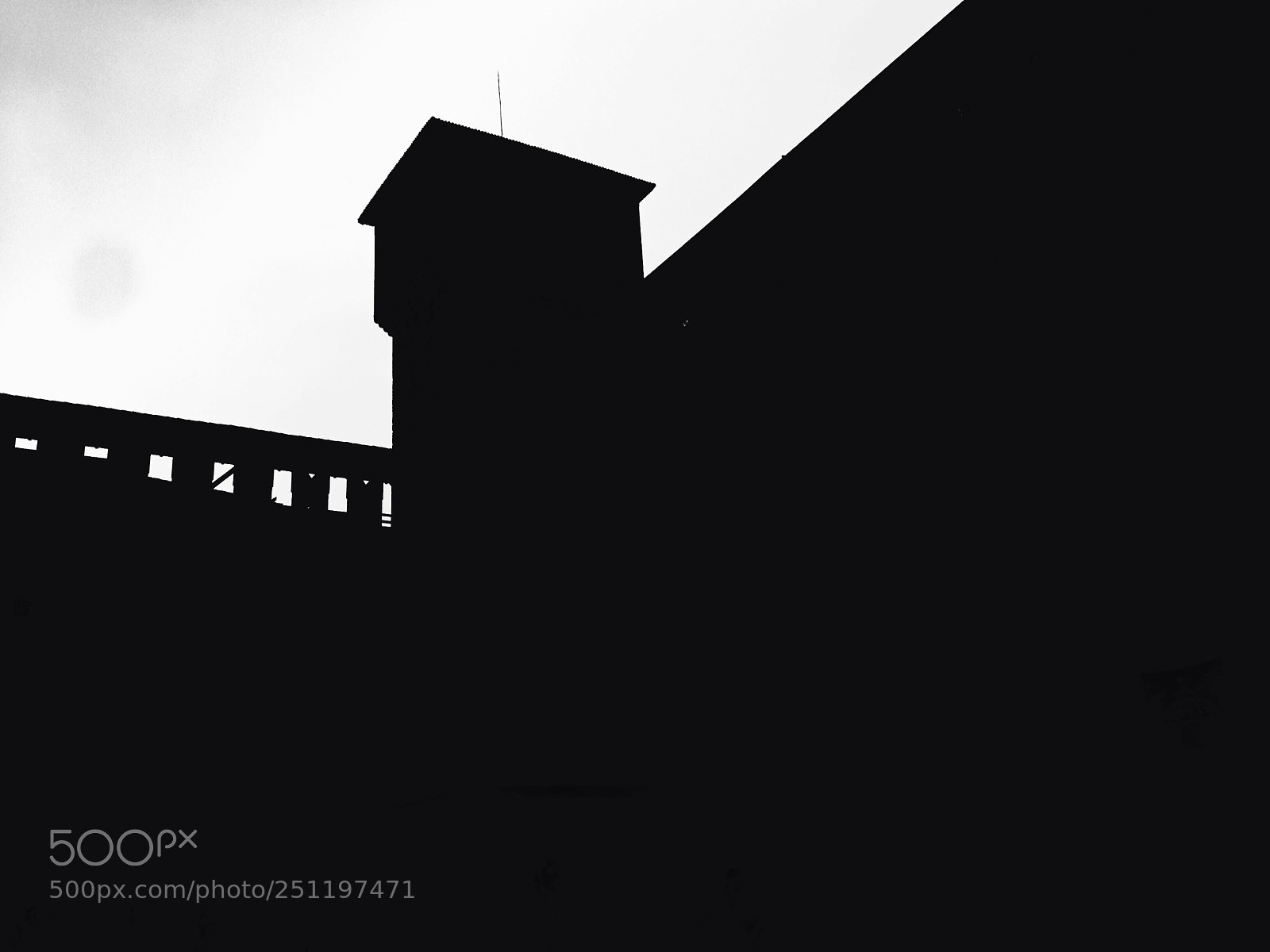Apple iPhone 5 sample photo. Sforza castle photography