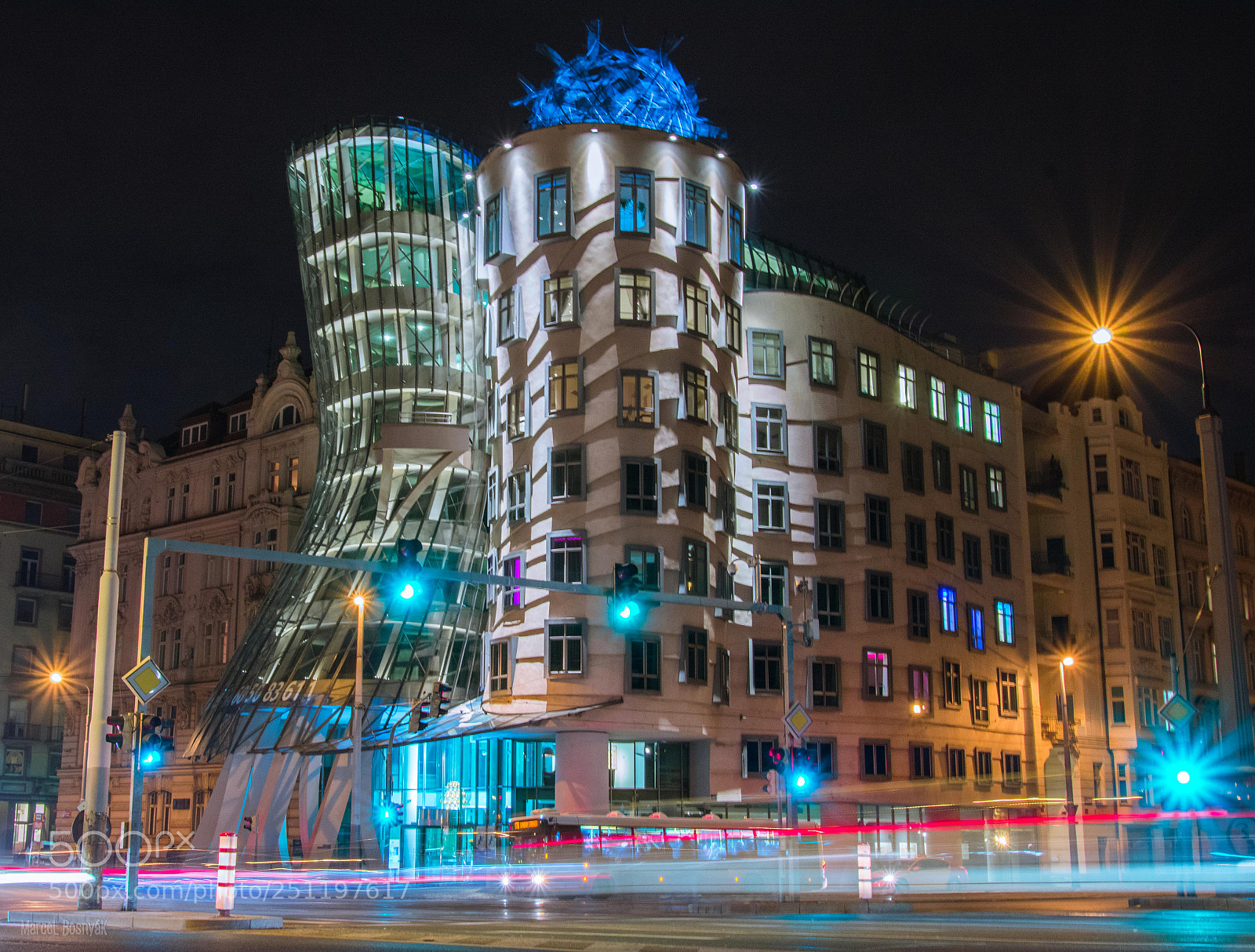 Nikon D7100 sample photo. Dancing house photography