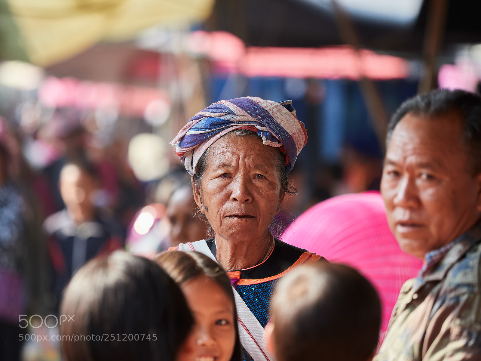 Olympus OM-D E-M1 Mark II sample photo. Hill tribe woman photography