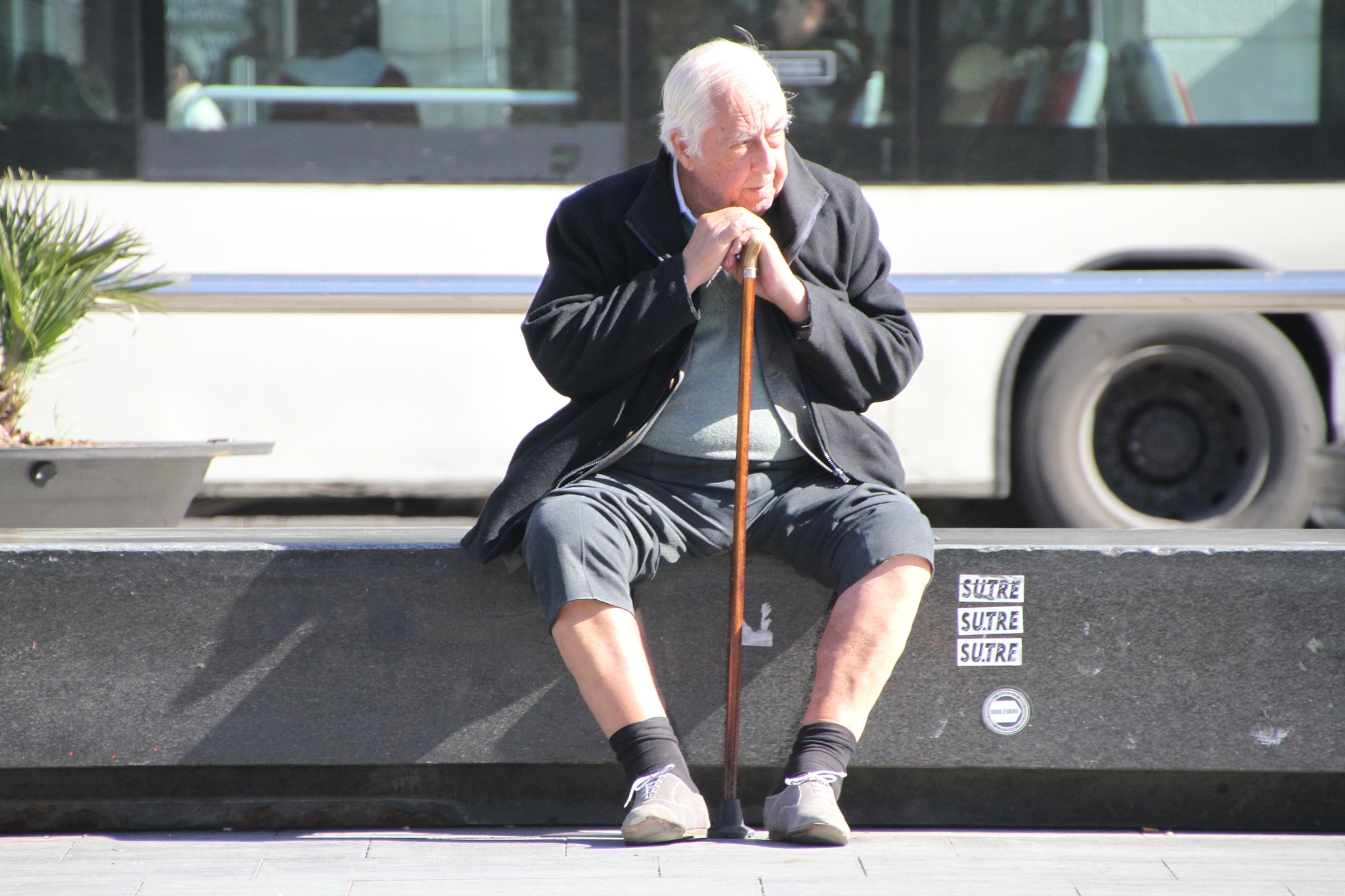 Canon EOS 7D sample photo. Street neighbours photography