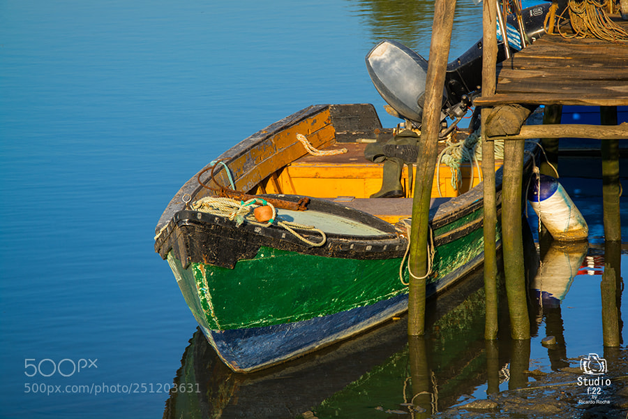Nikon D7100 sample photo. Old fishing boat photography