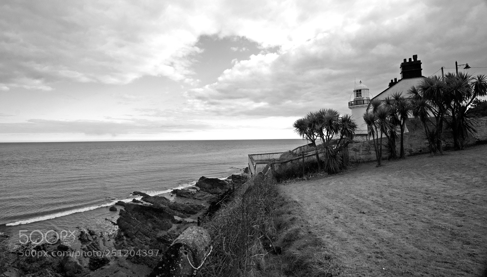 Nikon D200 sample photo. Youghal lighthouse photography