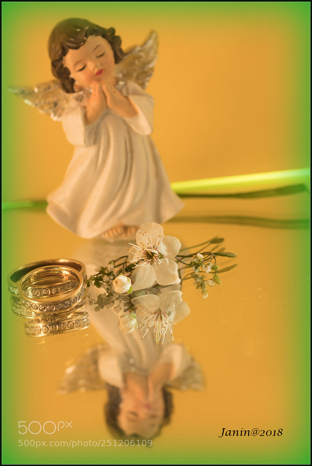 Canon EOS 77D (EOS 9000D / EOS 770D) sample photo. Wedding rings version 3 photography