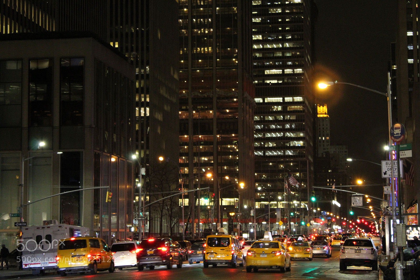 Canon EOS 1300D (EOS Rebel T6 / EOS Kiss X80) sample photo. Nyc photography