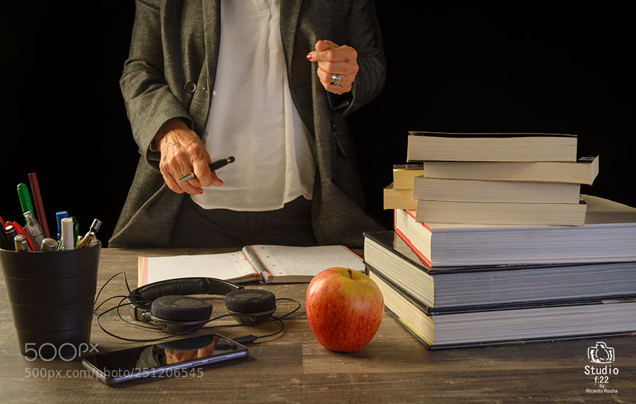 Nikon D7100 sample photo. Study table desk photography