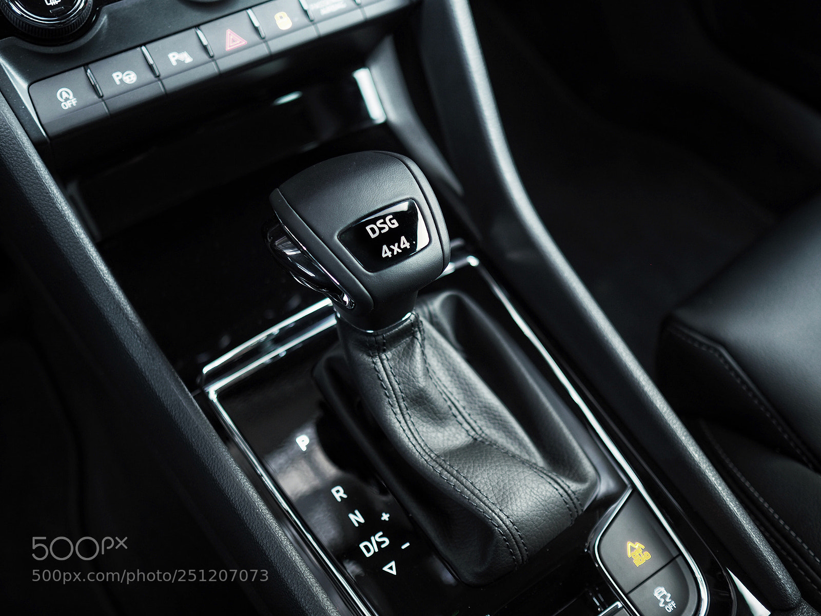 Olympus PEN-F sample photo. Skoda karoq 2.0 tdi 4x4 photography