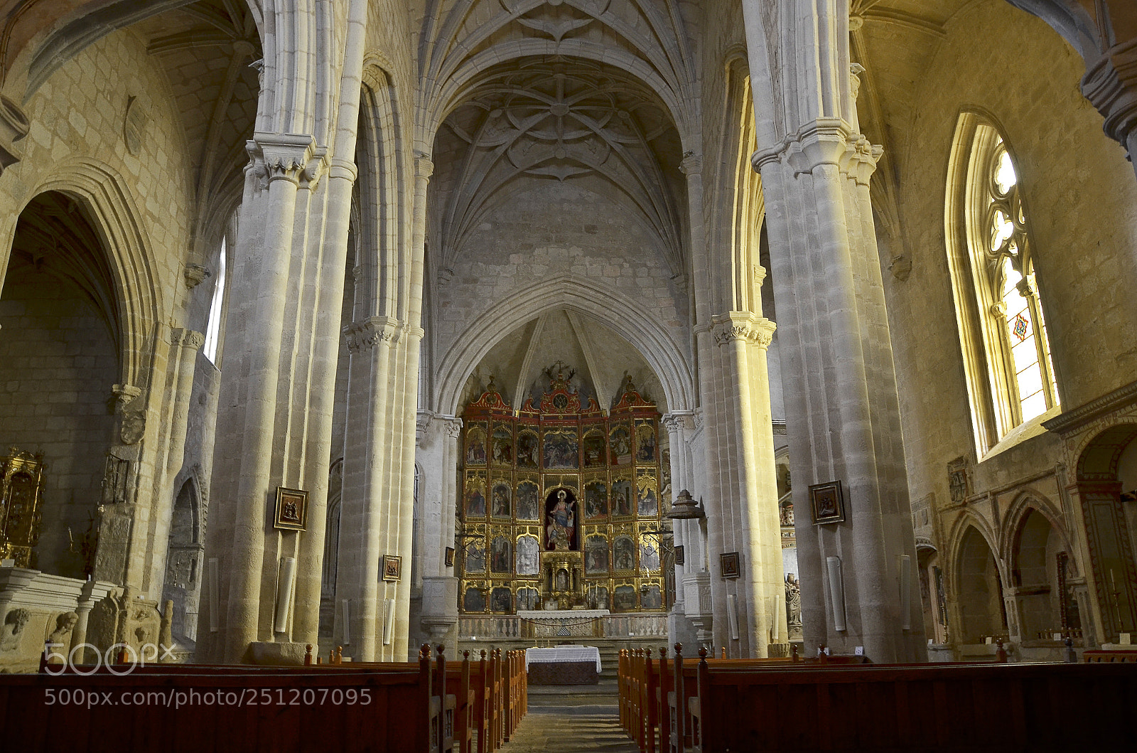 Nikon D7000 sample photo. Iglesia trujillo -caceres photography