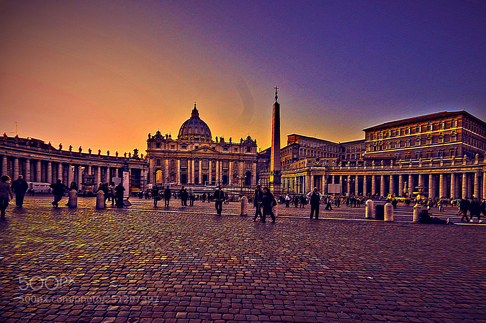 Canon EOS 550D (EOS Rebel T2i / EOS Kiss X4) sample photo. San pietro - roma photography