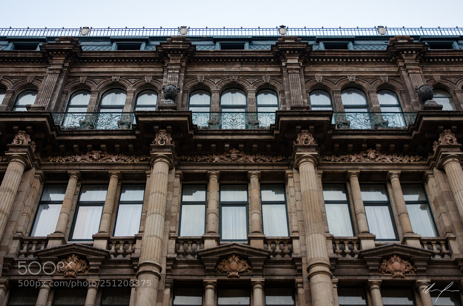 Nikon D5100 sample photo. Fachada del gran hotel photography