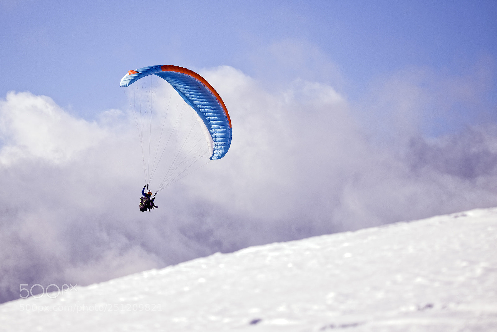 Canon EOS 6D Mark II sample photo. Winter paragliding session photography