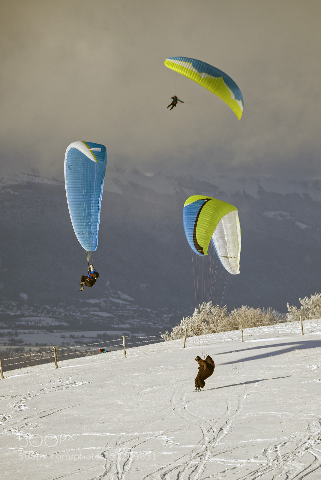 Canon EOS 6D Mark II sample photo. Winter paragliding session photography