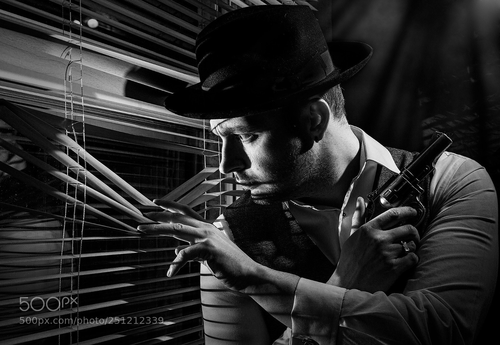 Canon EOS 50D sample photo. Film noir photography