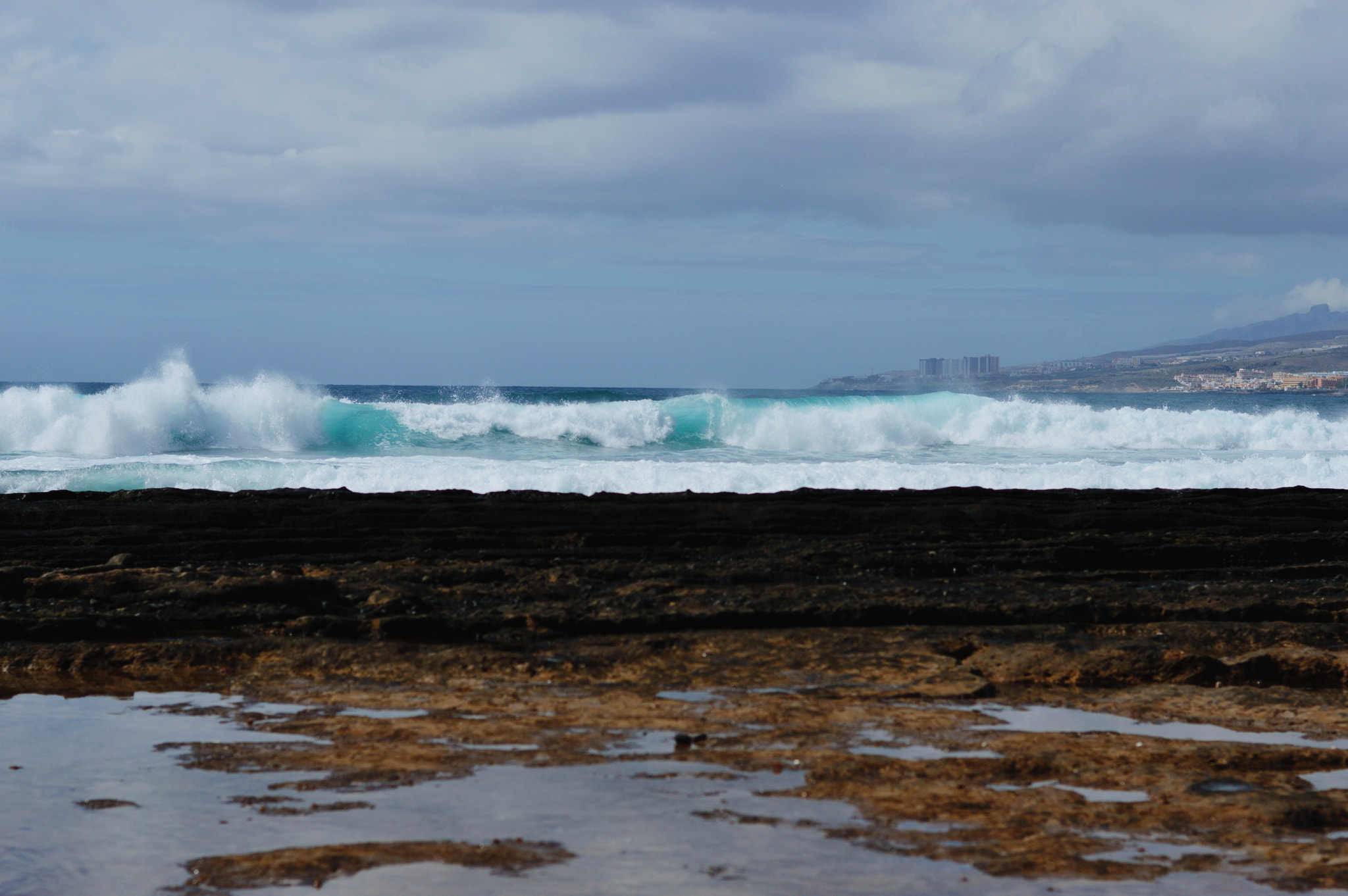 Nikon D3200 + Nikon AF-S Nikkor 50mm F1.8G sample photo. The atlantic ocean photography